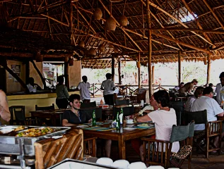 Tausa Tsavo Eco Lodge Bar & Restraurant